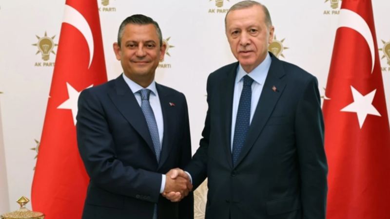 Özel'den 